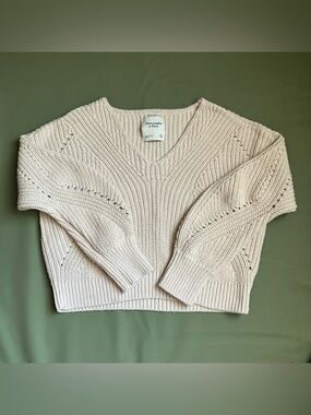 Abercrombie & Fitch Ivory Chunky V-Neck Sweater